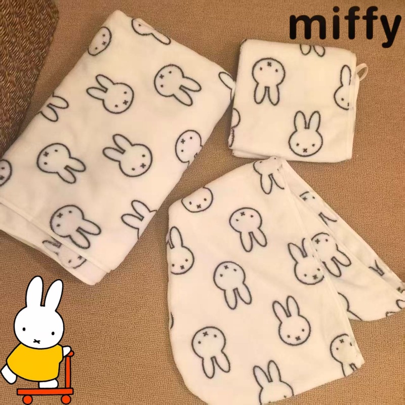 Simple Miffy Rabbit Sweet and  - đánh giá và giá Home Bathroom Movie